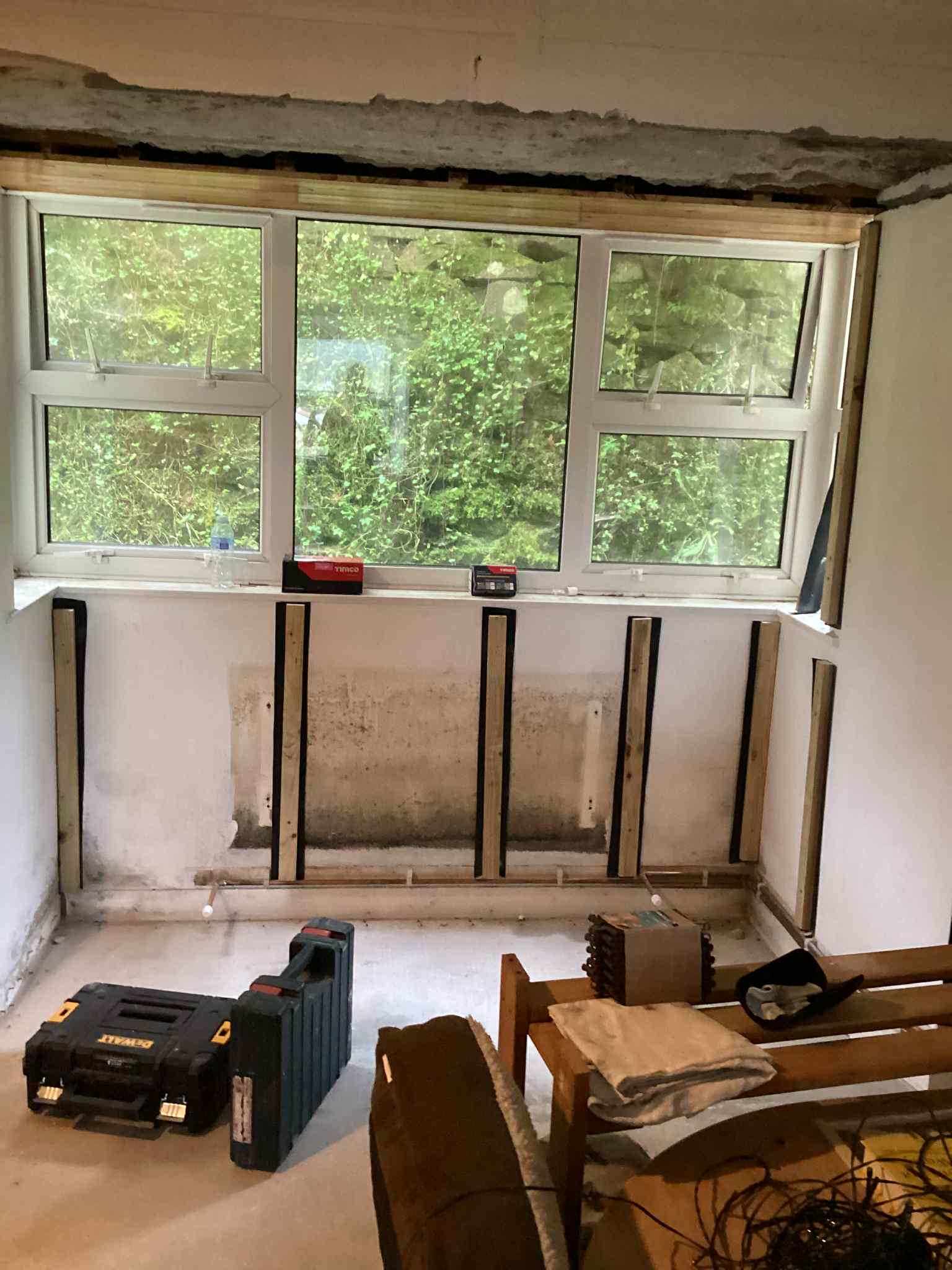 Prep and plaster – c111a534 cab2 45ee 8aa4 e68db9c7ba4a