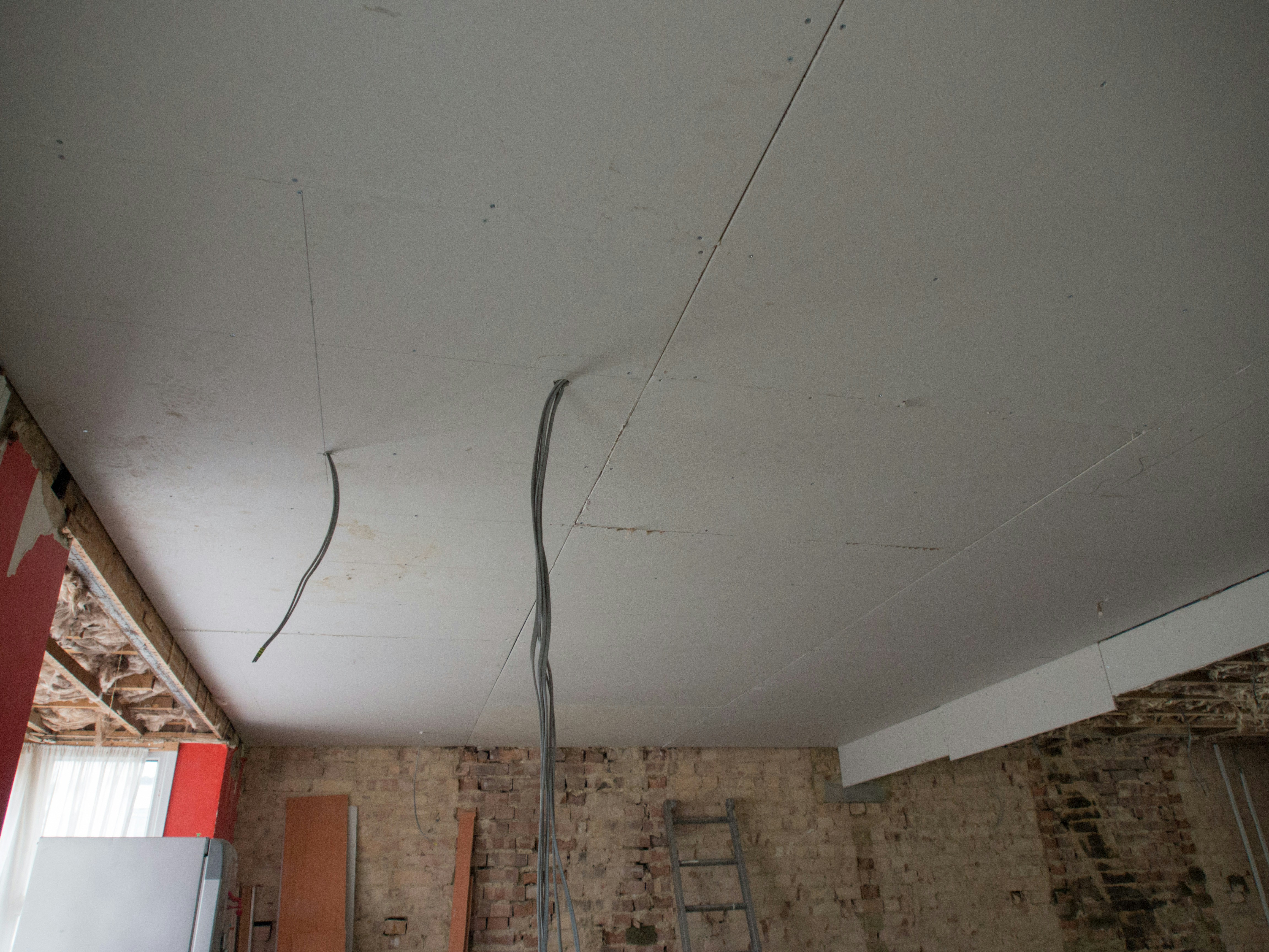 Damp survey inspection image placeholder